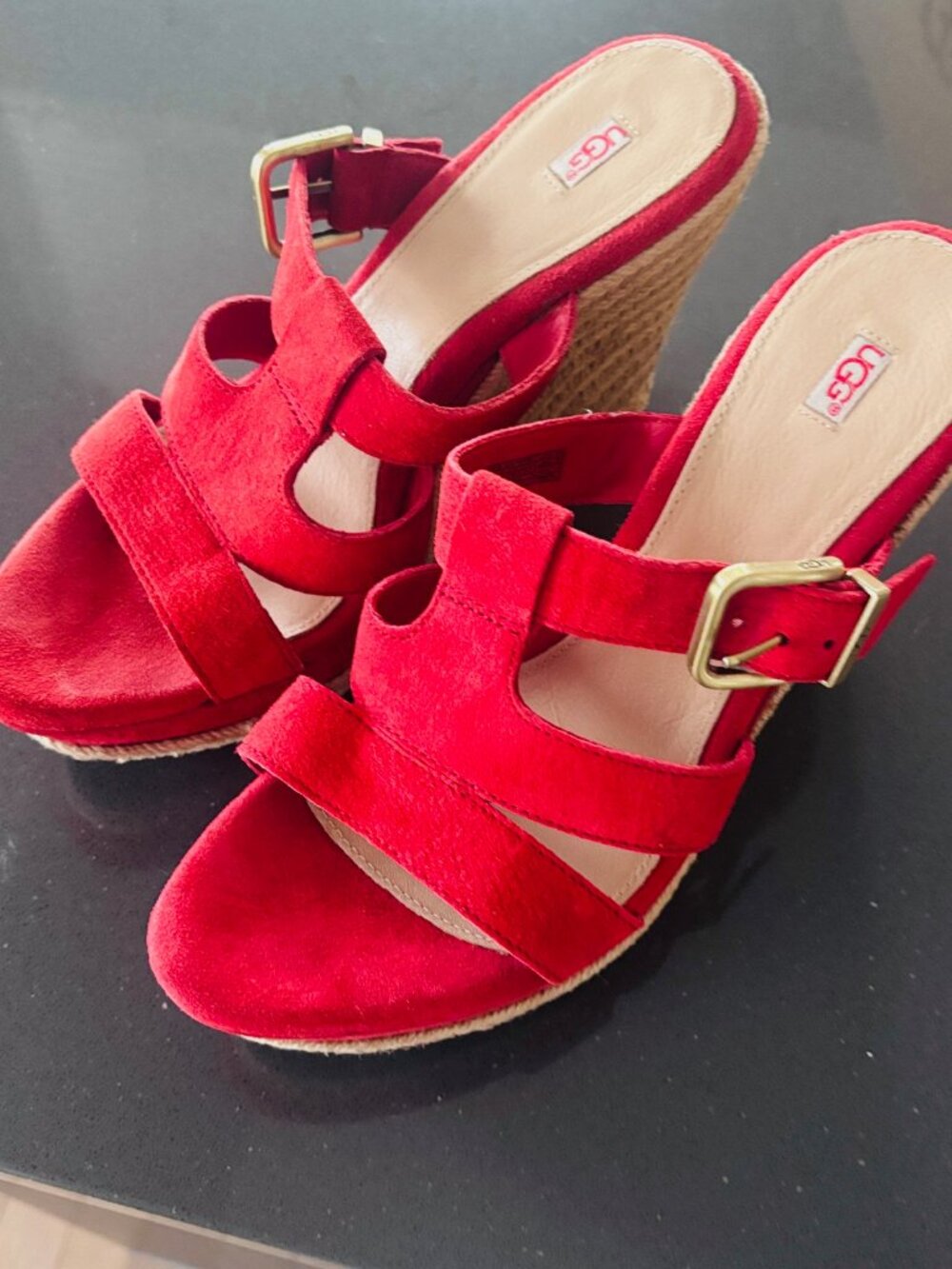 Women's shoes